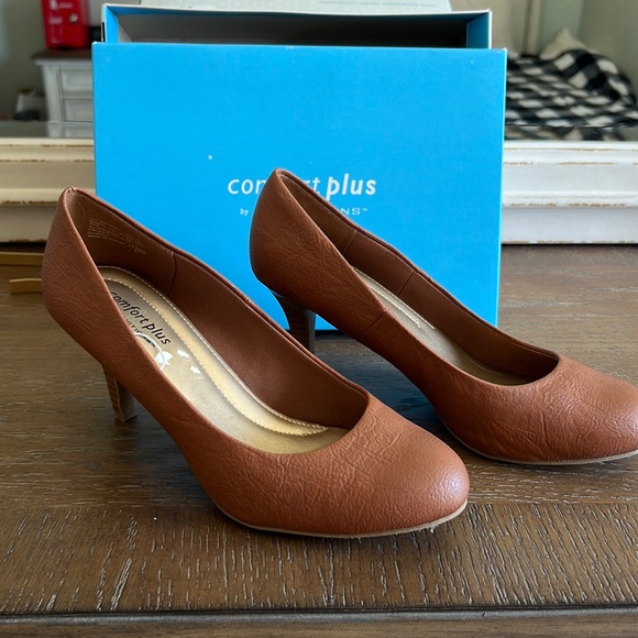 Comfort Plus by Predictions business casual heel